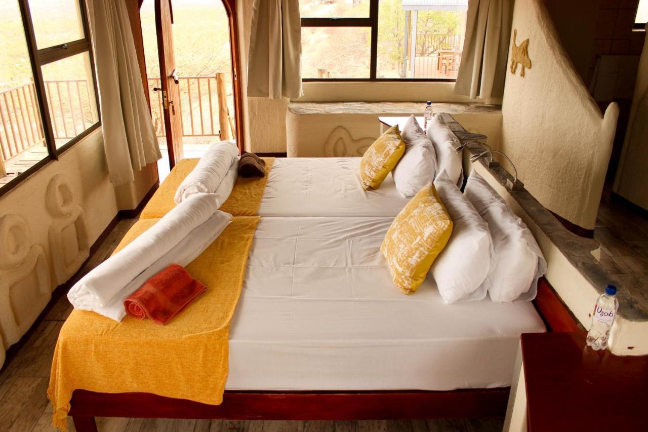 Ugab Terrace Lodge Vingerklip Екстер'єр фото