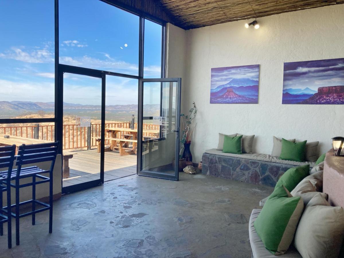 Ugab Terrace Lodge Vingerklip Екстер'єр фото